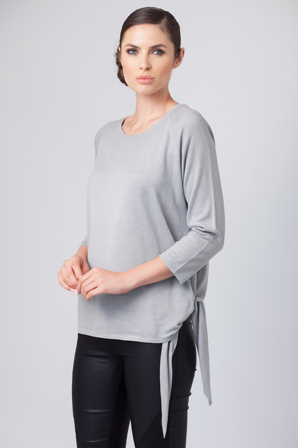 Suéter con lazo lateral